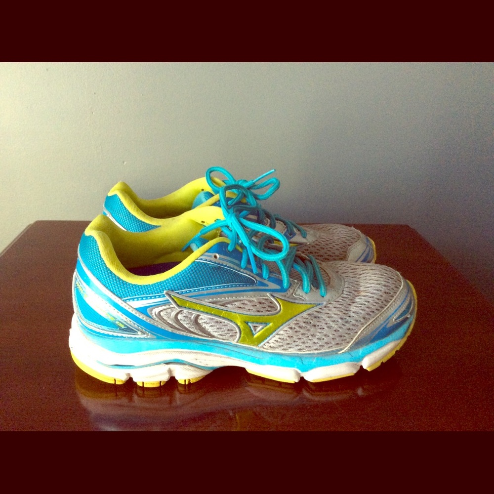 Mizuno Women’s Running Shoes